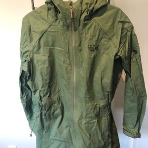 Women’s Mountain Hardwear Rain Jacket